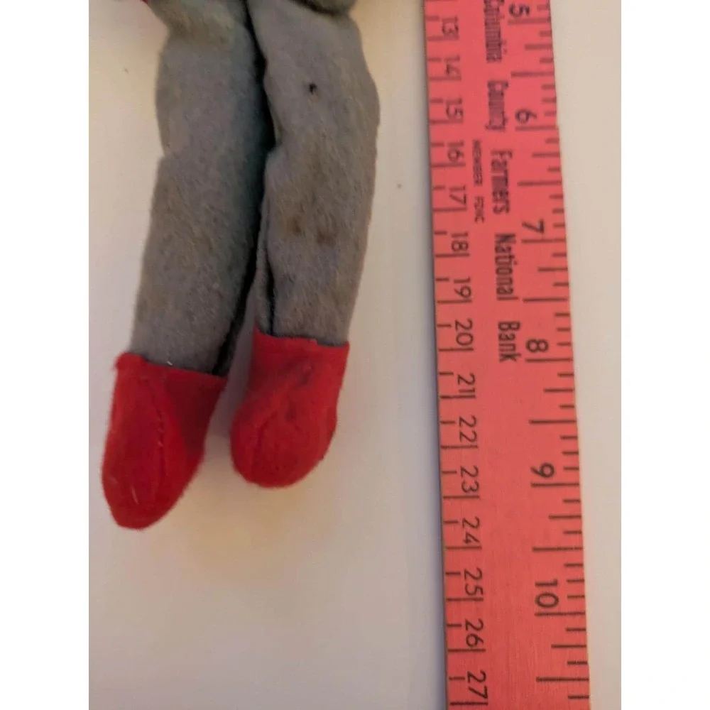 Vintage Elf Felt 9